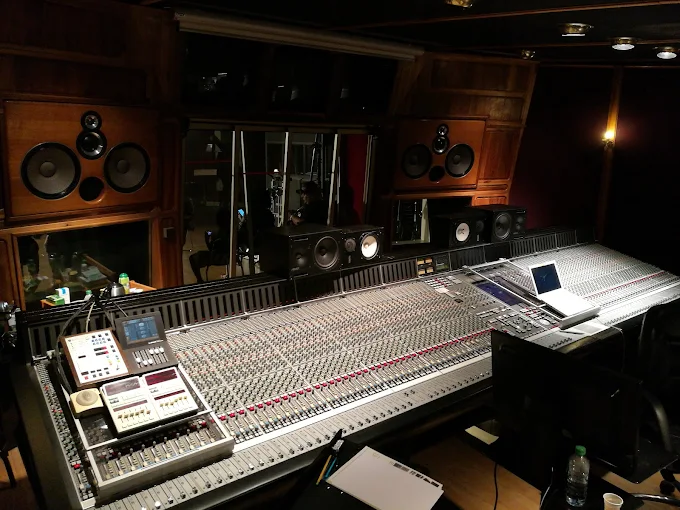 Studio Guillaume Tell